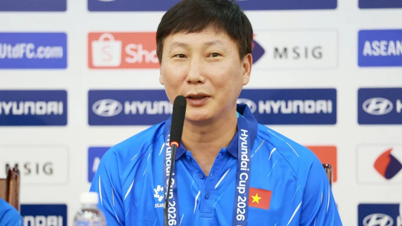 OK9 - HLV Kim Sang Sik chỉ điểm yếu Malaysia trước đại chiến 2 OK9 - HLV Kim Sang Sik chỉ điểm yếu Malaysia trước đại chiến